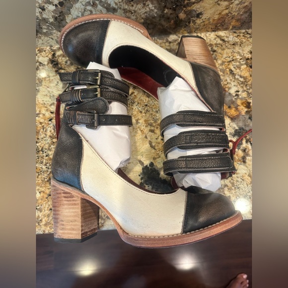 Freebird Bonnie 8 - Picture 7 of 14